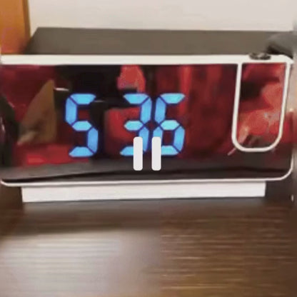 ساعة المنبه الذكي مع جهاز عرض للسقف
